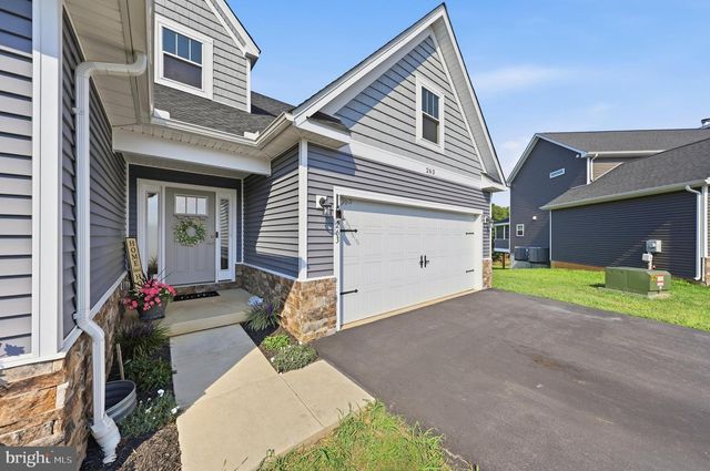 263 TWICKENHAM DR, Martinsburg, WV 25403