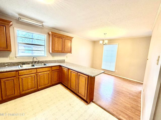 2643 El Viernes Street, Gautier, MS 39553