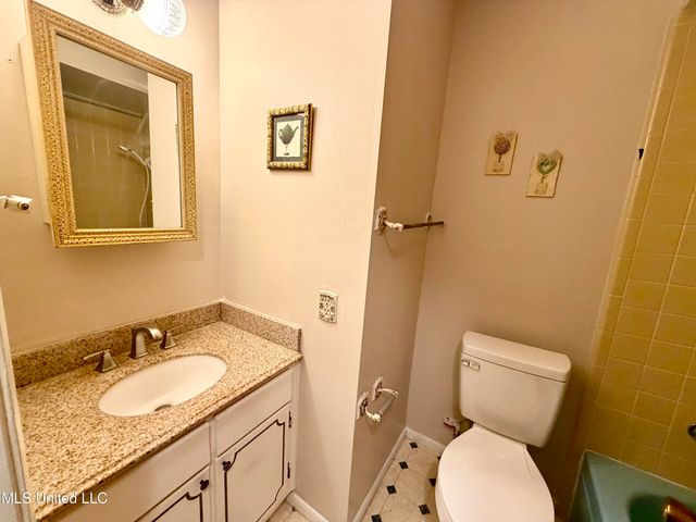 2643 El Viernes Street, Gautier, MS 39553