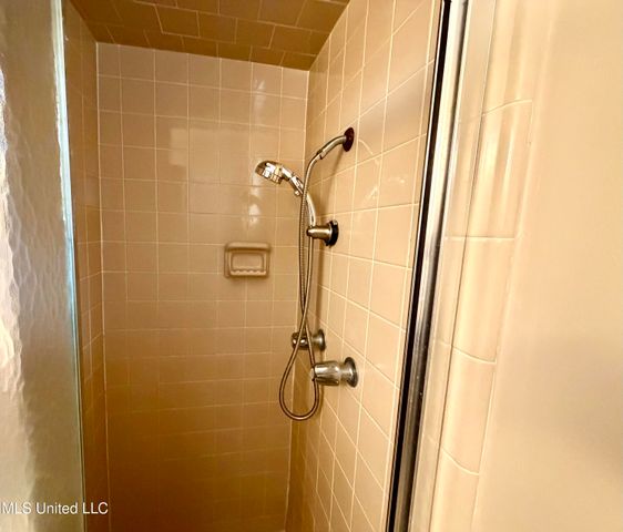 2643 El Viernes Street, Gautier, MS 39553