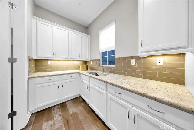 60 Dunmore, Irvine, CA 92620
