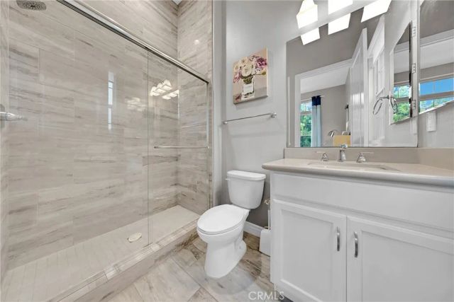 60 Dunmore, Irvine, CA 92620