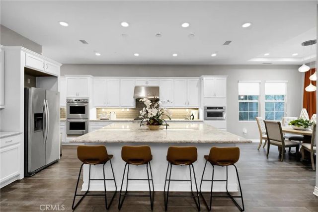 60 Dunmore, Irvine, CA 92620