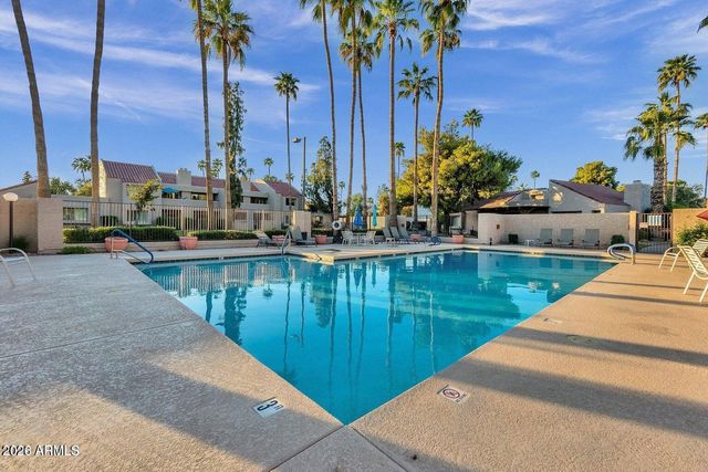 7341 N VIA CAMELLO DEL NORTE -- 131, Scottsdale, AZ 85258