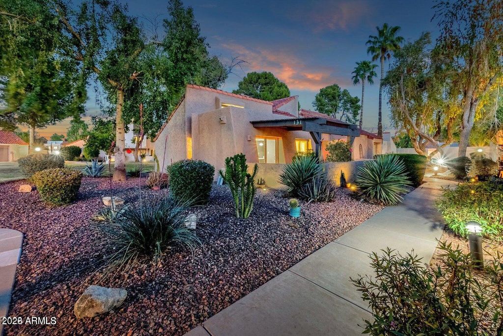 7341 N VIA CAMELLO DEL NORTE -- 131, Scottsdale, AZ 85258