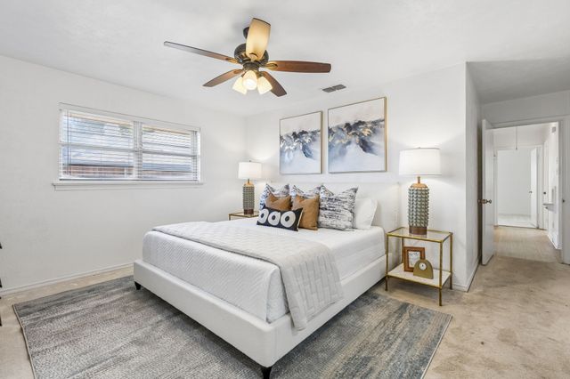 104 N Weatherred Drive, Richardson, TX 75080