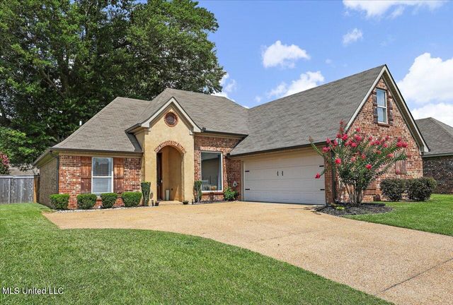 125 Woodridge Drive, Pearl, MS 39208
