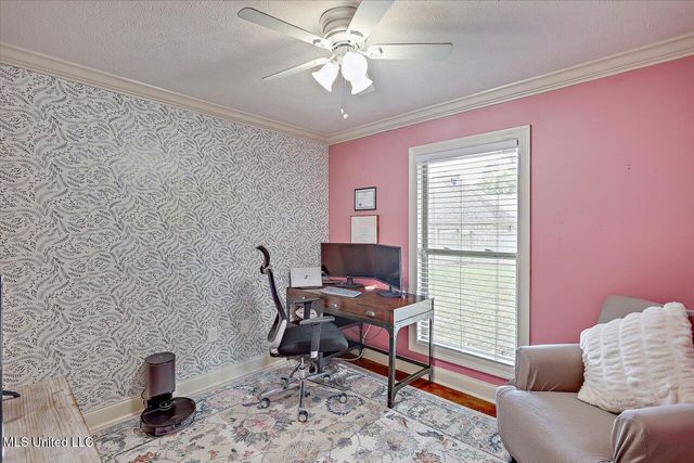 125 Woodridge Drive, Pearl, MS 39208