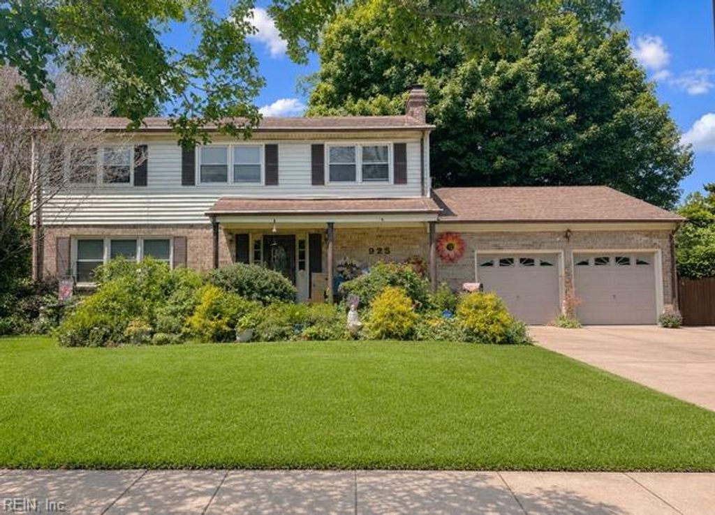 925 Amherst LN, Virginia Beach, VA 23464