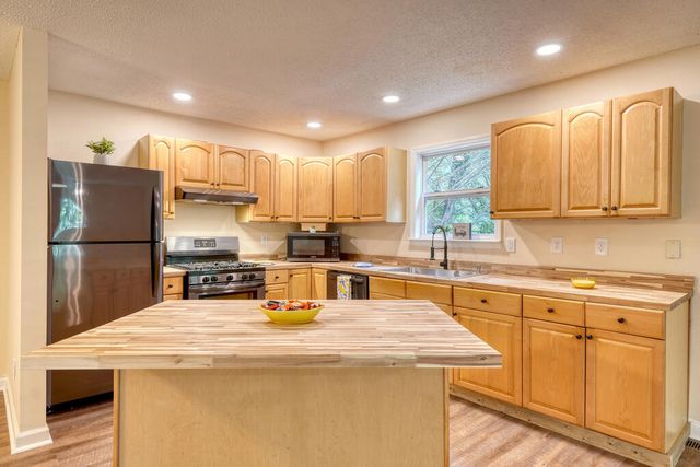 553 Grayce Lane, Hiawassee, GA 30546