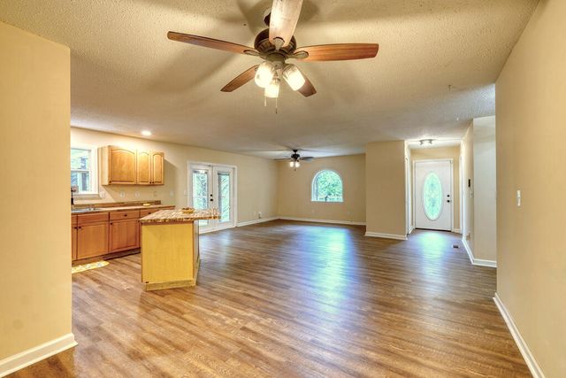 553 Grayce Lane, Hiawassee, GA 30546