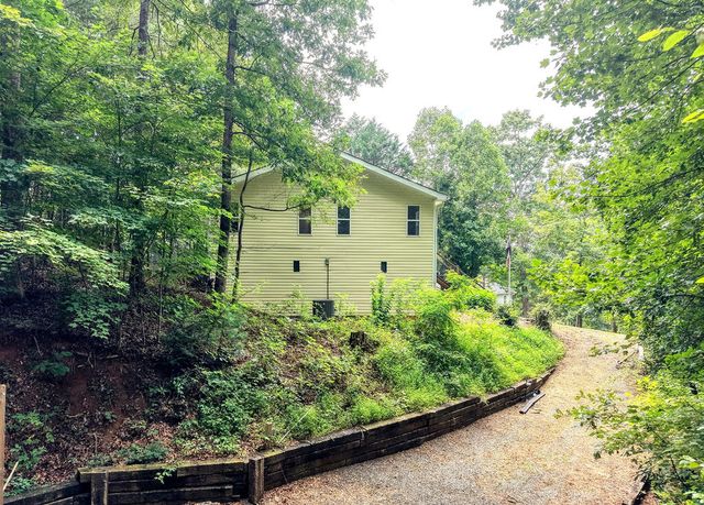 553 Grayce Lane, Hiawassee, GA 30546