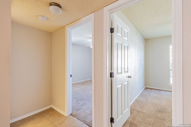 10561 Starcrest, San Antonio, TX 78217