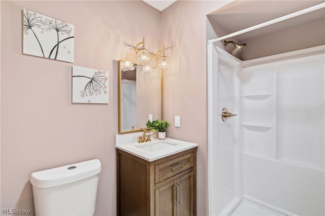 2564 Woodmere Avenue, Ellet, OH 44312