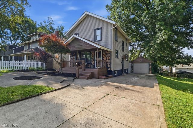 2564 Woodmere Avenue, Ellet, OH 44312