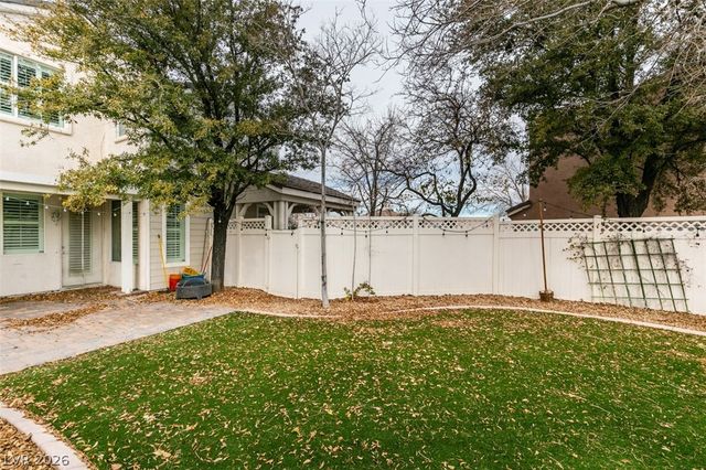 5527 Aurora Crest Avenue, Las Vegas, NV 89139