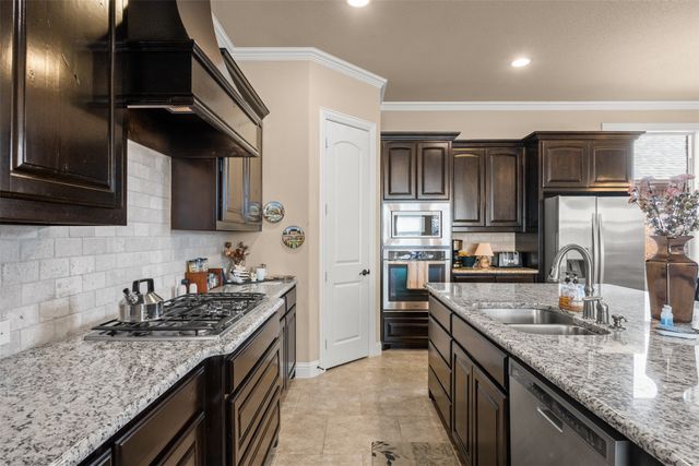 7420 Park Place Drive, North Richland Hills, TX 76182