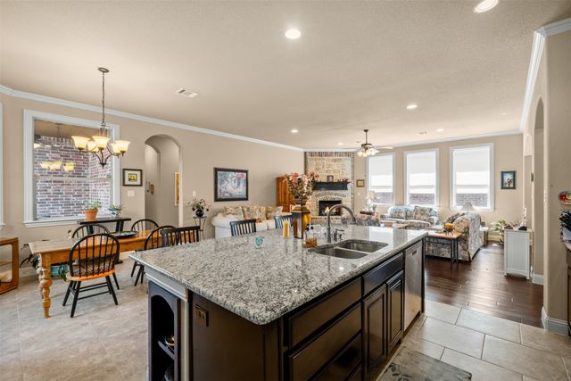 7420 Park Place Drive, North Richland Hills, TX 76182