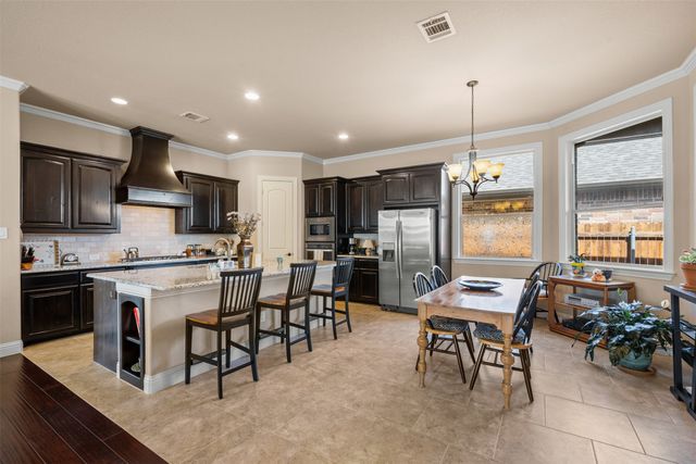 7420 Park Place Drive, North Richland Hills, TX 76182