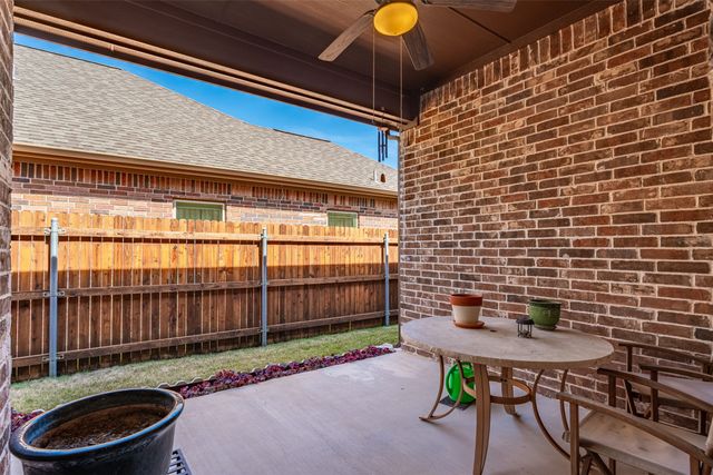 7420 Park Place Drive, North Richland Hills, TX 76182