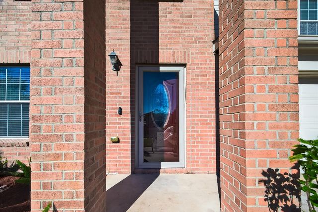 1918 Skipwood Drive, Missouri City, TX 77489