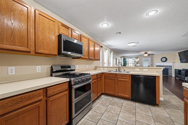 1918 Skipwood Drive, Missouri City, TX 77489