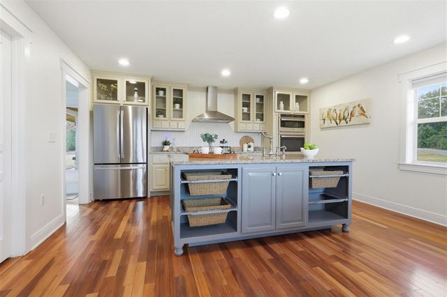 1713 REYNOLDS ROAD, De Leon Springs, FL 32130