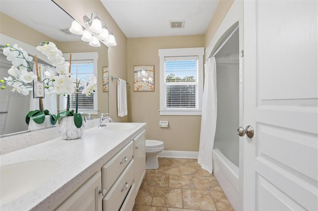 1713 REYNOLDS ROAD, De Leon Springs, FL 32130