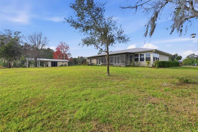1713 REYNOLDS ROAD, De Leon Springs, FL 32130