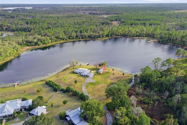 1713 REYNOLDS ROAD, De Leon Springs, FL 32130