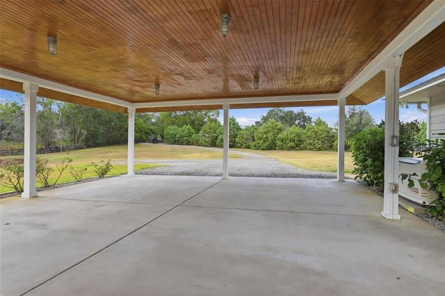 1713 REYNOLDS ROAD, De Leon Springs, FL 32130