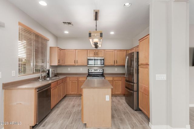 17067 W Young Street, Surprise, AZ 85388