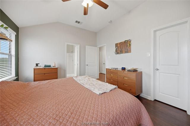 2403 Cheyenne Drive, Brenham, TX 77833