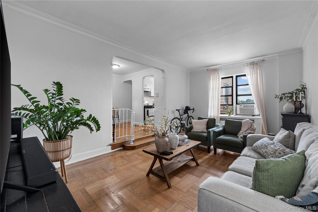 3245 Perry Avenue 6F, Bronx, NY 10467 — exterior