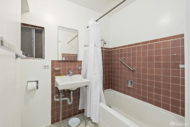 1285 Pacific Avenue, San Francisco, CA 94109