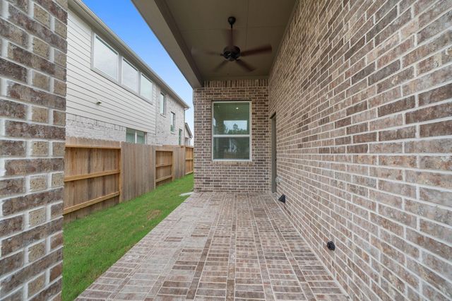 263 Mallards Rim, Willis, TX 77318