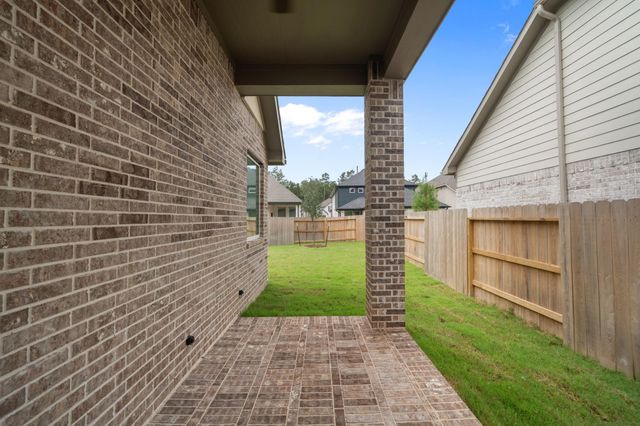 263 Mallards Rim, Willis, TX 77318