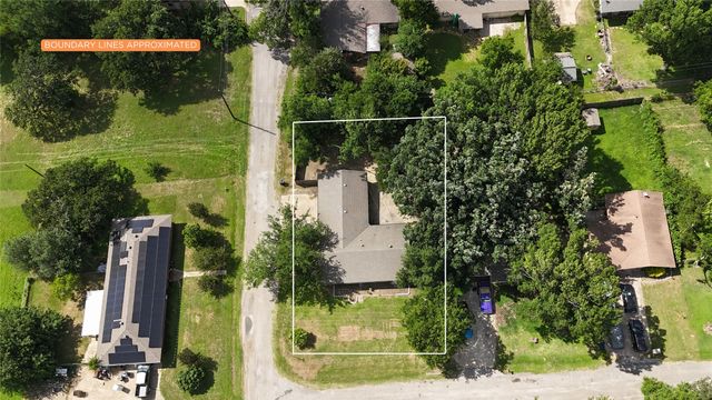 2322 W 1st Avenue, Corsicana, TX 75110