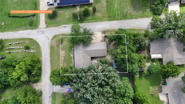 2322 W 1st Avenue, Corsicana, TX 75110