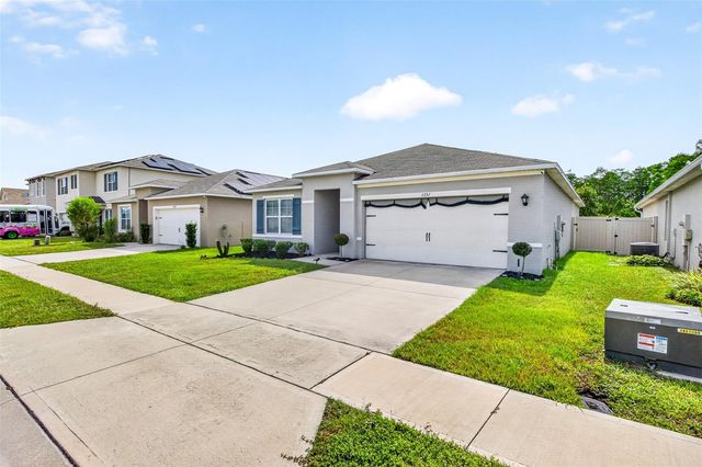 1351 FOX SQUIRREL DRIVE, Davenport, FL 33897