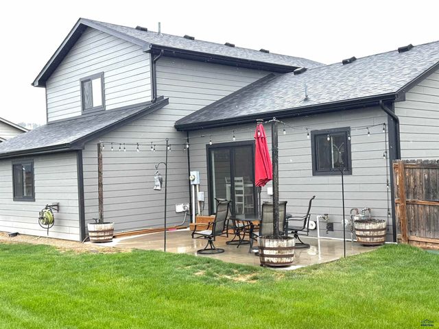 14827 GLENWOOD DR, Summerset, SD 57769