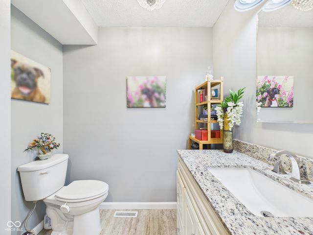 3897 E 200 N, Anderson, IN 46012