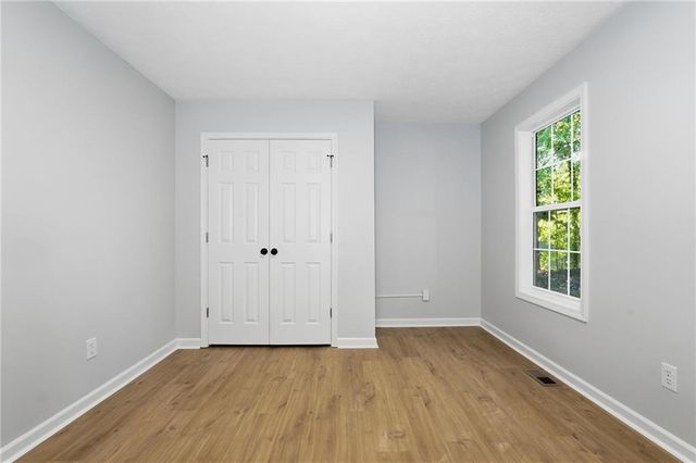 204 Five Iron Court NW, Kennesaw, GA 30144