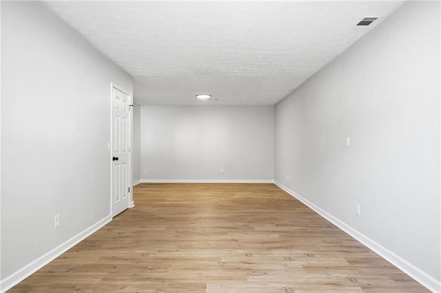 204 Five Iron Court NW, Kennesaw, GA 30144