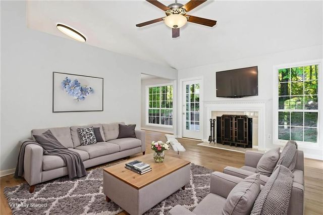 204 Five Iron Court NW, Kennesaw, GA 30144