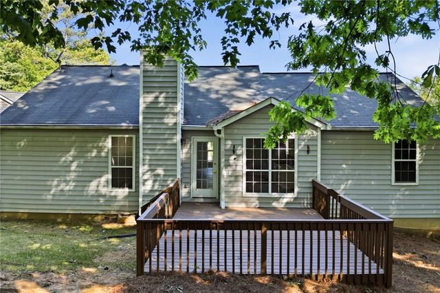 204 Five Iron Court NW, Kennesaw, GA 30144