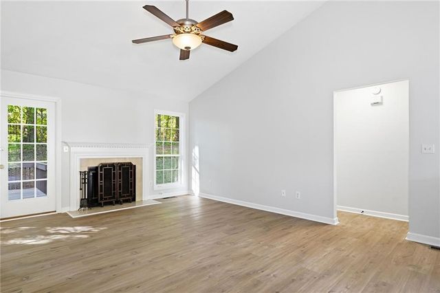 204 Five Iron Court NW, Kennesaw, GA 30144