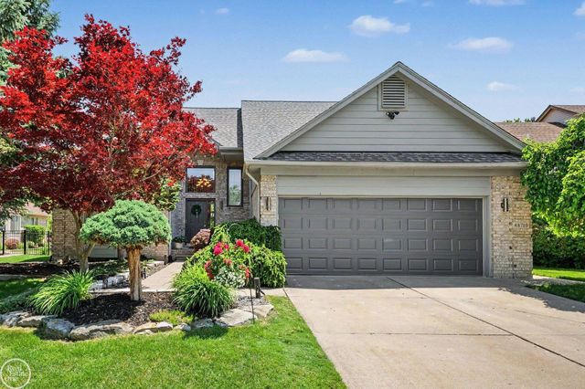 48710 Lafayette Drive, Macomb Twp, MI 48044