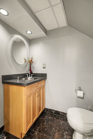 48710 Lafayette Drive, Macomb Twp, MI 48044
