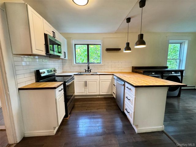 2674 W Main Street Apartment, Wappingers Falls, NY 12590